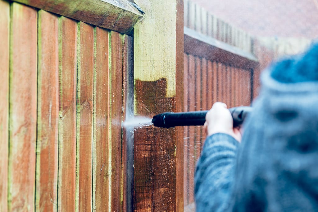 The Ultimate Guide to Power Washing Your Home and Driveway | Property Refresh Blog