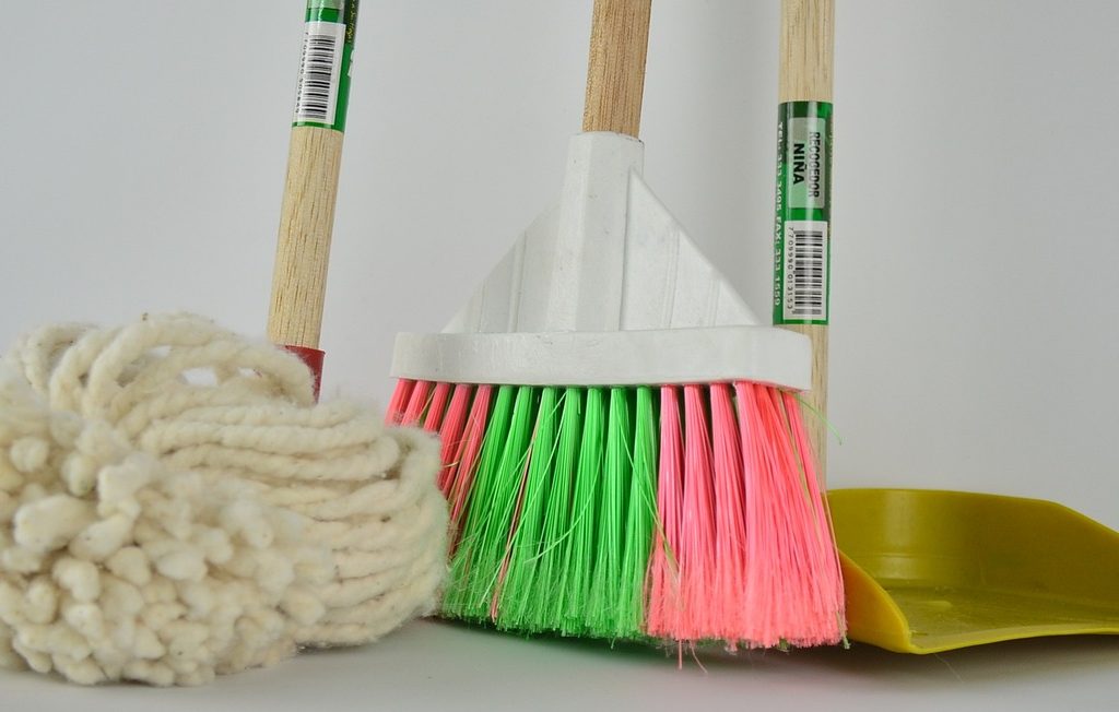 Reasons Why You Should Hire a Home Cleaning Service