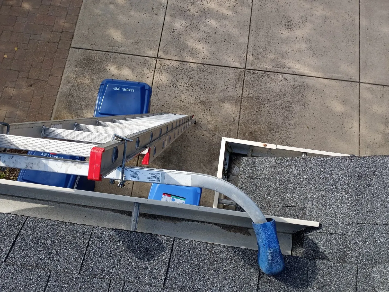 Gutter cleaning in Park Ridge