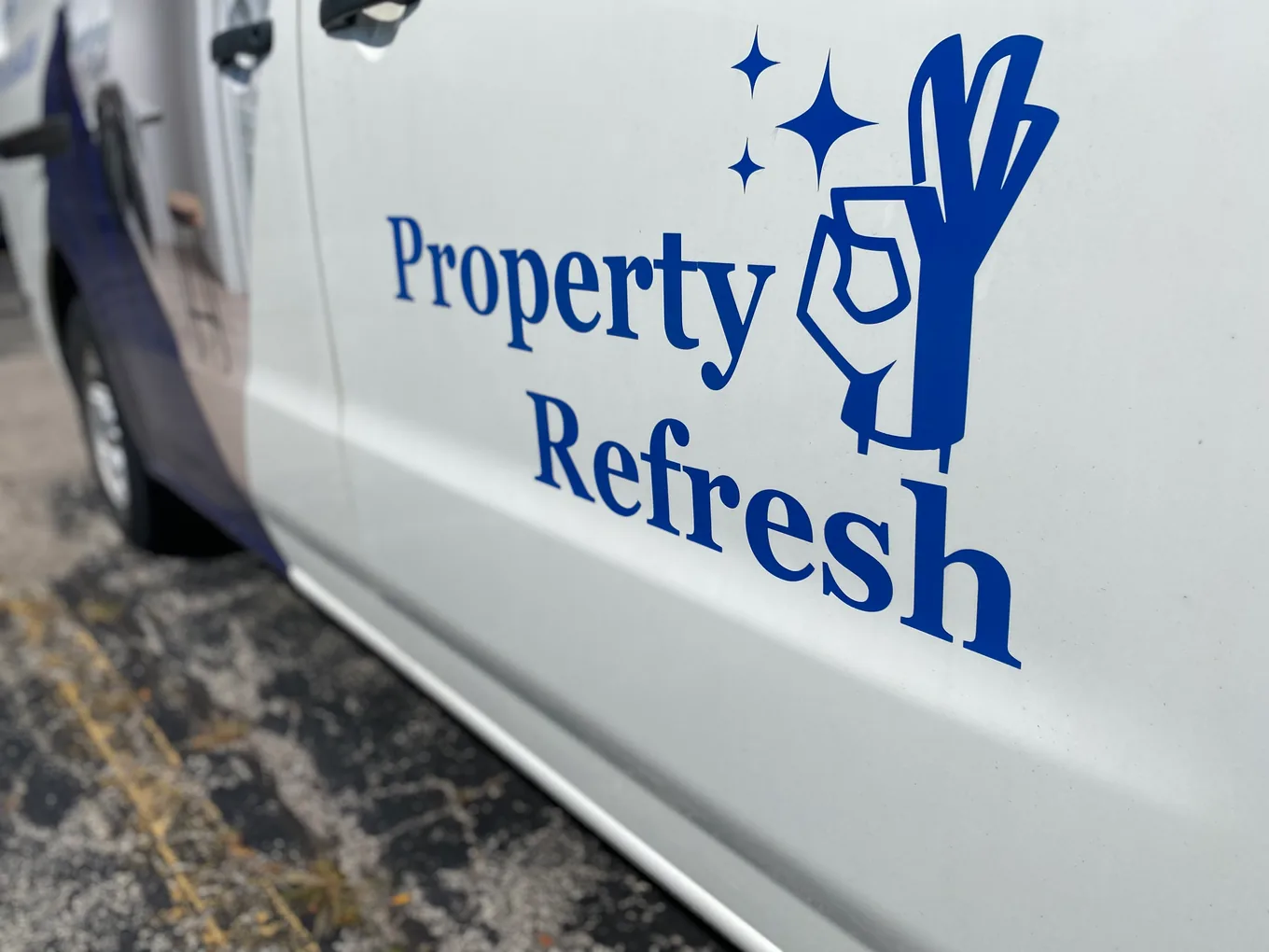 Property Refresh crew providing window and exterior cleaning in Park Ridge